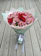 Букет цветов из:  Альстромерии в Новониколаевском