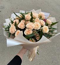 Букет Кремовые розы Латте в Новониколаевском
