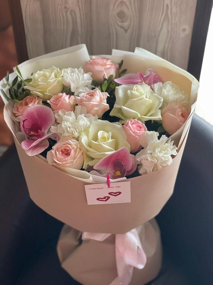 Букет цветов из: Орхидеи, Розы и Гвоздики в Новониколаевском