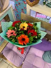 Букет цветов из:  Герберы, Хризантемы и Альстромерии #REPLACE_PRED# Новониколаевском