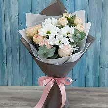 Букет цветов из:  Хризантемы и Розы #REPLACE_PRED# Новониколаевском