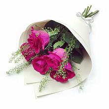 Букет цветов из:  Розы #REPLACE_PRED# Новониколаевском