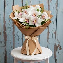 Букет цветов из:  Орхидеи и Розы в Новониколаевском
